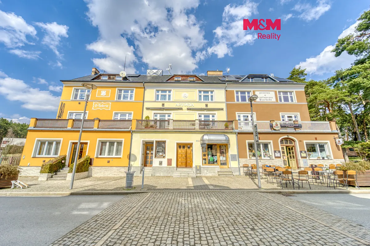 Prodej rodinného domu 250 m², pozemek 1171 m²
